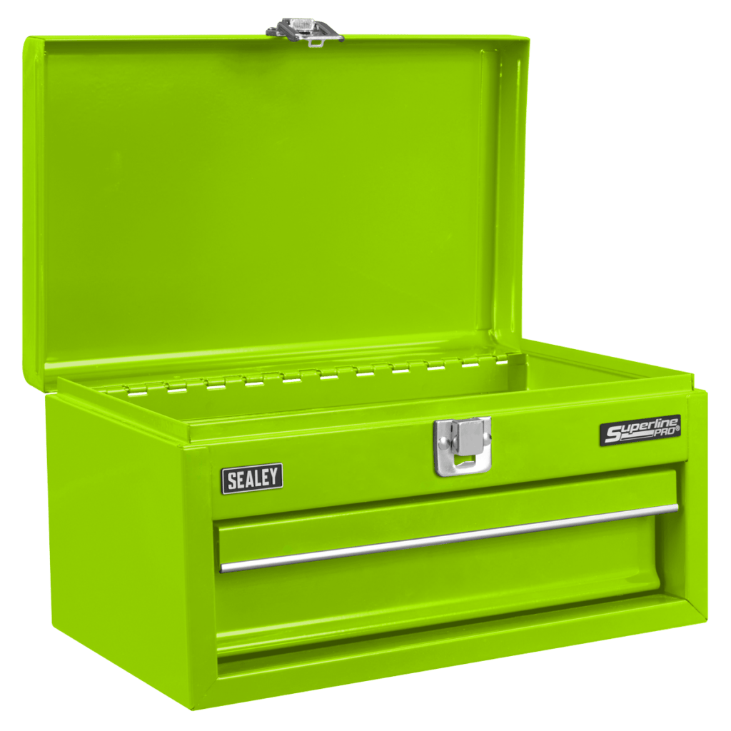 Introducing the 1 Drawer Mini Toolbox in Green! 🛠️ Get organized with this compact and stylish mini toolbox, perfect for storing your most-used hand tools or stationary equipment. The single drawer has smooth ball-bearing slides for easy access to your items. Dimensions: 260mm (W) x 166mm (D) x 142mm (H) Plus, it comes with a 5-year guarantee* for your peace of mind.